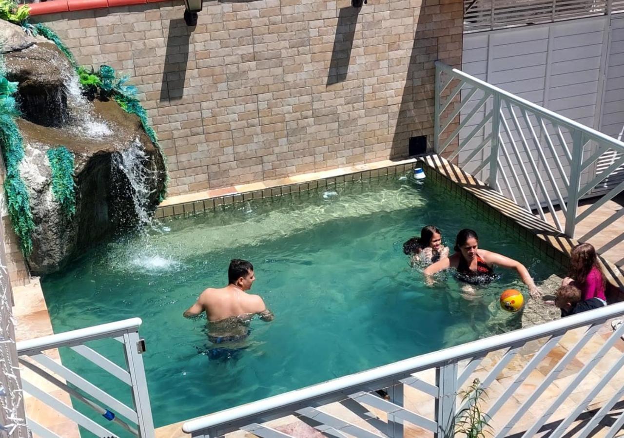 Falcao-suites Privativas Com Ar Condicionado Hostel
